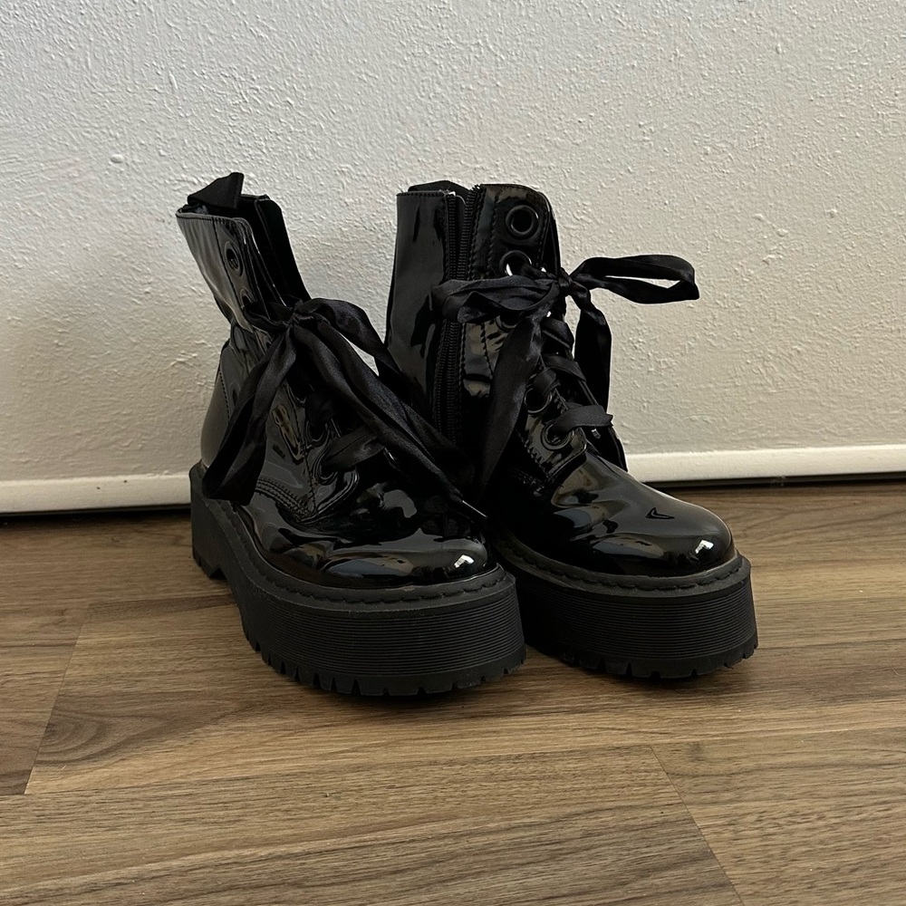 Forever 21 boots